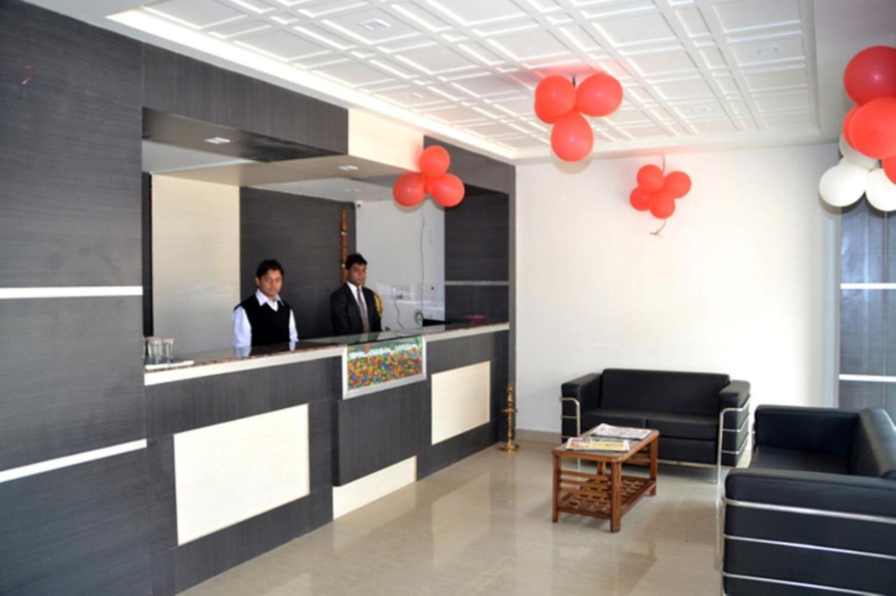 Hotel Radiance Gwalior Esterno foto